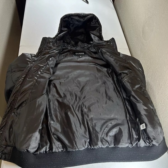 Used Guess puffer jacket Sz M - Picture 8 of 11